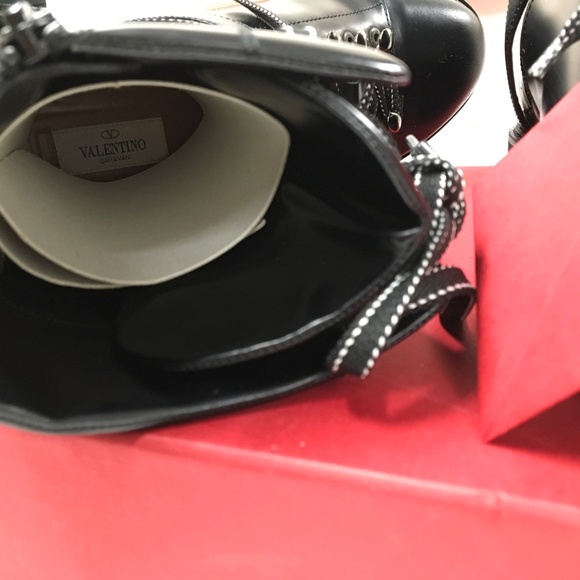Valentino Combat Moto  Boots Black Silver Studs sz 37/7 US Excellent  w/box - Picture 9 of 16